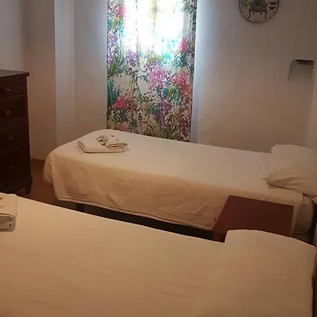 Residencial Rustic Lau 호스텔