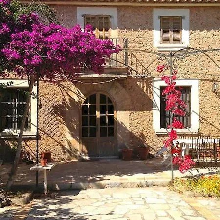 Residencial Rustic Lau 호스텔