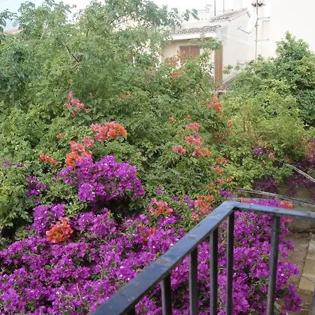 Residencial Rustic Lau *